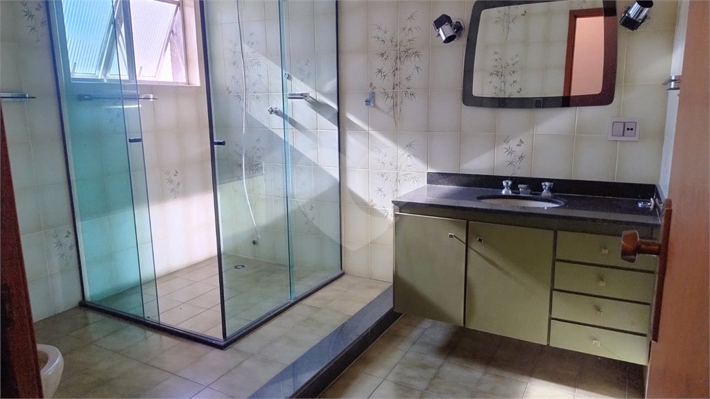 Sobrado para alugar com 3 quartos em Alto da Boa Vista, São Paulo, SP
