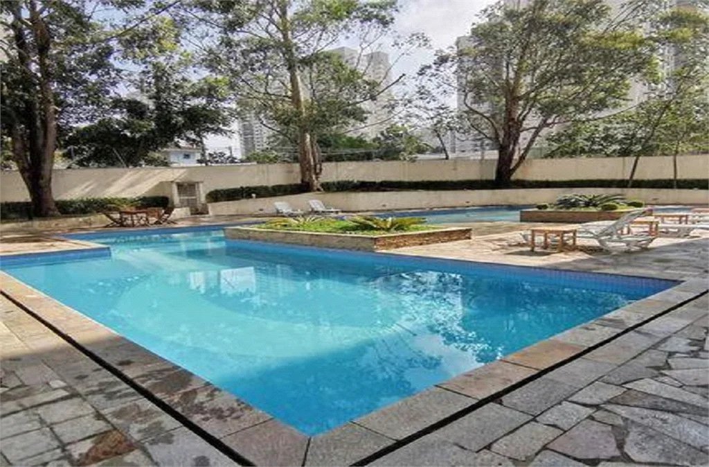 Apartamento à venda com 2 quartos, sendo 1 suíte, em Parque Reboucas, São Paulo, SP