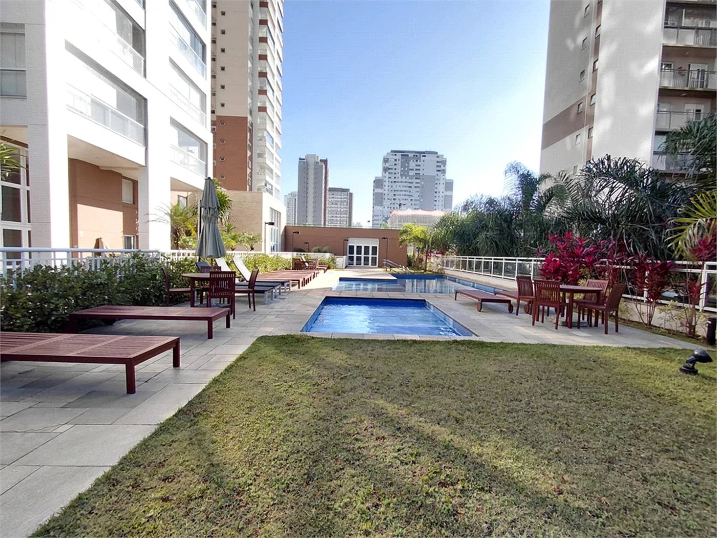 Apartamento à venda com 2 suítes em Água Branca, São Paulo, SP
