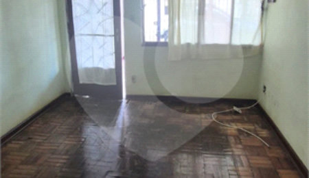 Casa à venda com 3 quartos em Jardim Santa Carolina, Mogi das Cruzes, SP