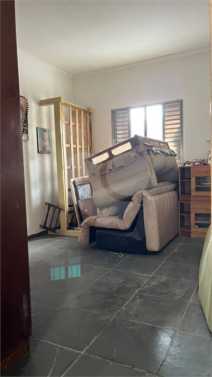Casa Térrea à venda com 3 quartos em Jardim Dom José, São Paulo, SP