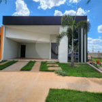 Casa à venda com 3 quartos, sendo 1 suíte, em Parque Atlanta, Araraquara, SP
