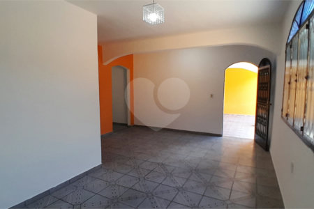 Casa à venda com 3 quartos, sendo 1 suíte, em Campo Grande, Rio de Janeiro, RJ