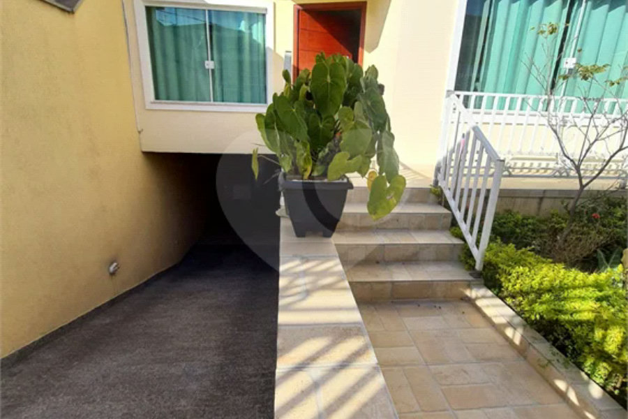 Casa térrea em Pirituba com 30 vagas!!!