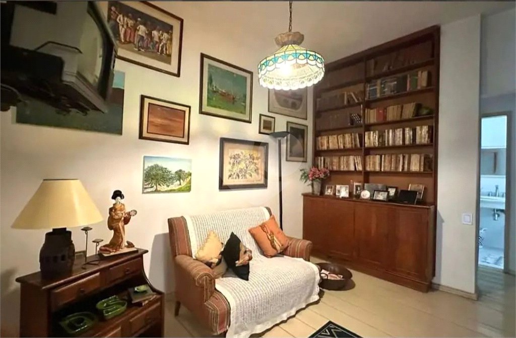 Cobertura à venda com 4 quartos, sendo 1 suíte,  em Copacabana, Rio de Janeiro, RJ