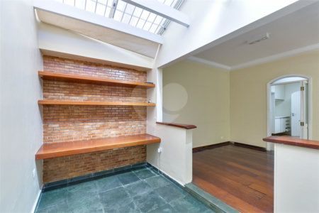 Casa à venda com 3 quartos, sendo 1 suíte, em Brooklin, São Paulo, SP