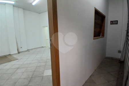 Salão à venda ou para alugar em Santa Efigênia, São Paulo, SP
