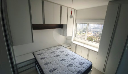 Apartamento à venda com 1 suíte em Vila Cordeiro, São Paulo, SP