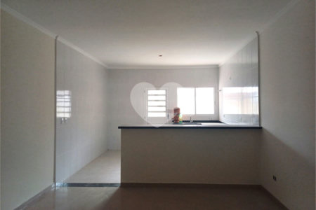 Sobrado à venda com 3 suítes em Vila Gustavo, São Paulo, SP