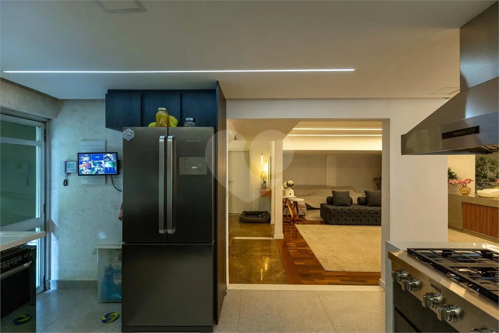 Sobrado à venda com 4 quartos, sendo 3 suítes,  em Brooklin, São Paulo, SP