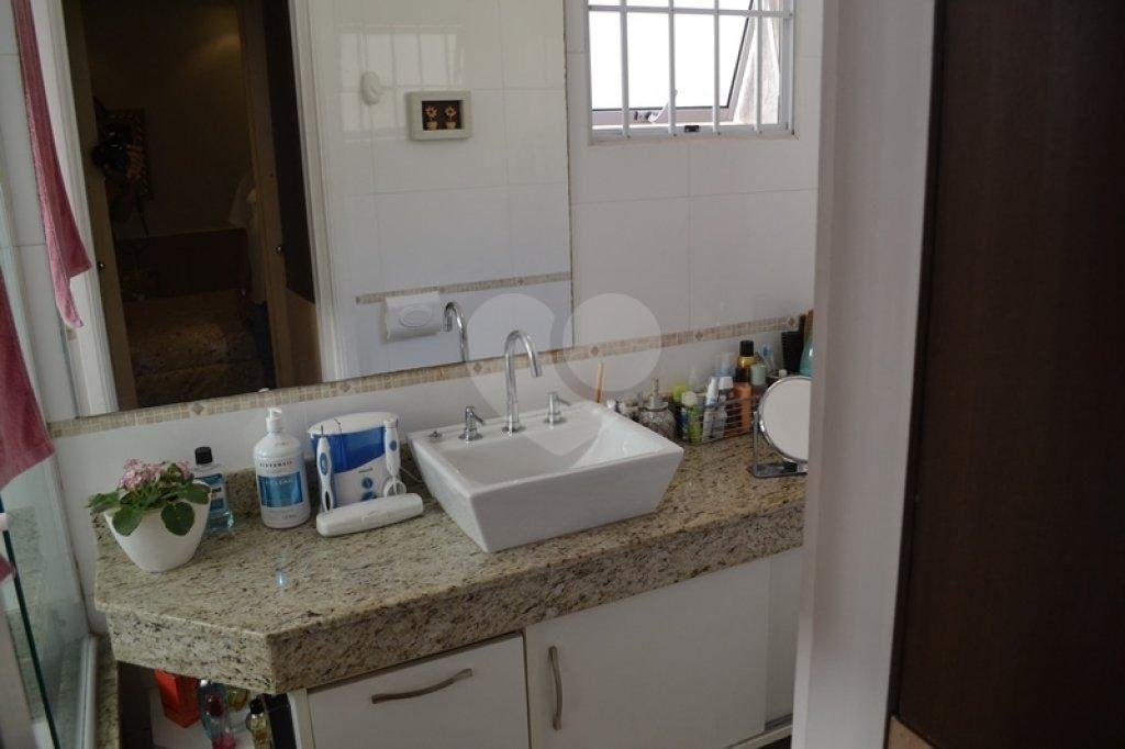 Sobrado à venda com 3 quartos, sendo 1 suíte, em Tremembé, São Paulo, SP
