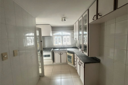 Casa à venda com 3 quartos, sendo 1 suíte, em Vila Boaventura, Jundiaí, SP