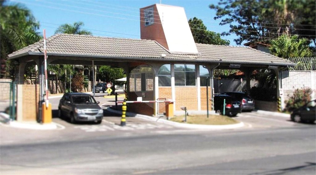Casa à venda com 2 quartos, sendo 1 suíte, no condomínio Vinhas da Vista Alegre - Lado Sede, Vinhedo - SP