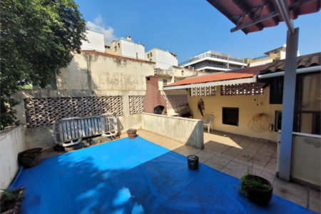 Casa à venda com 4 quartos, sendo 2 suítes, em Tijuca, Rio de Janeiro, RJ