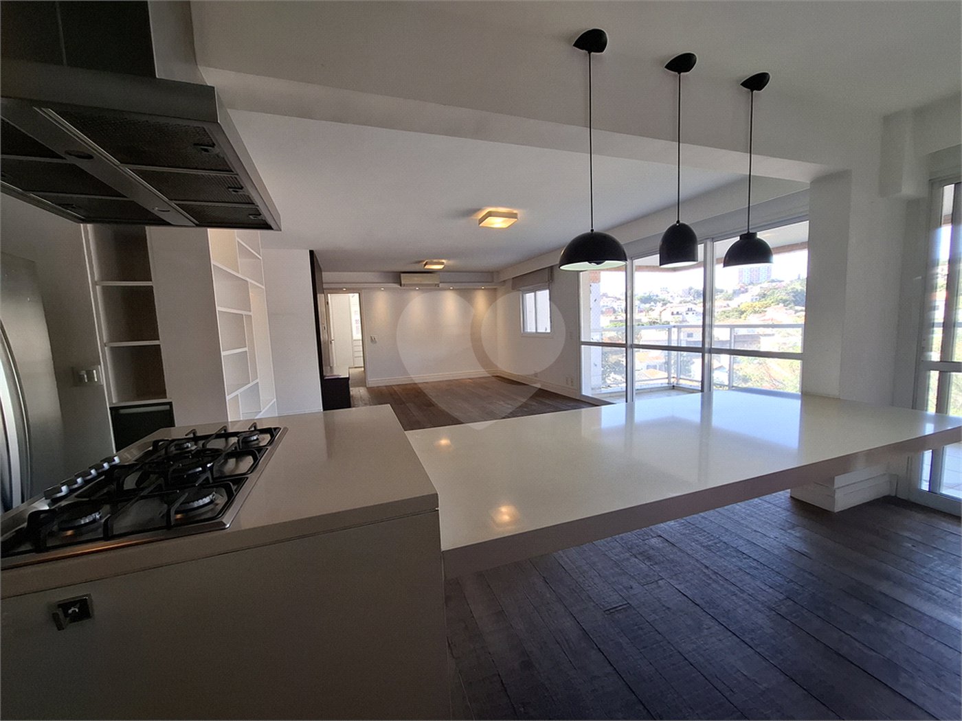 Apartamento à venda com 3 suítes em Vila Ipojuca, São Paulo, SP
