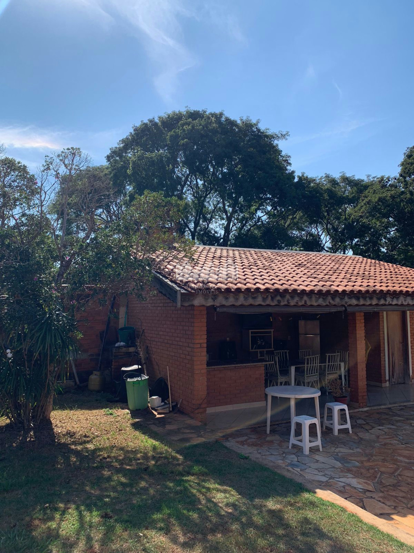 Casa à venda em Aparecida de São Manuel, São Manuel – SP, com projeto que valoriza conforto, iluminação natural e áreas de convivência.