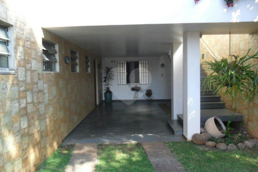 Sobrado à venda com 3 suítes em Pirituba, São Paulo, SP