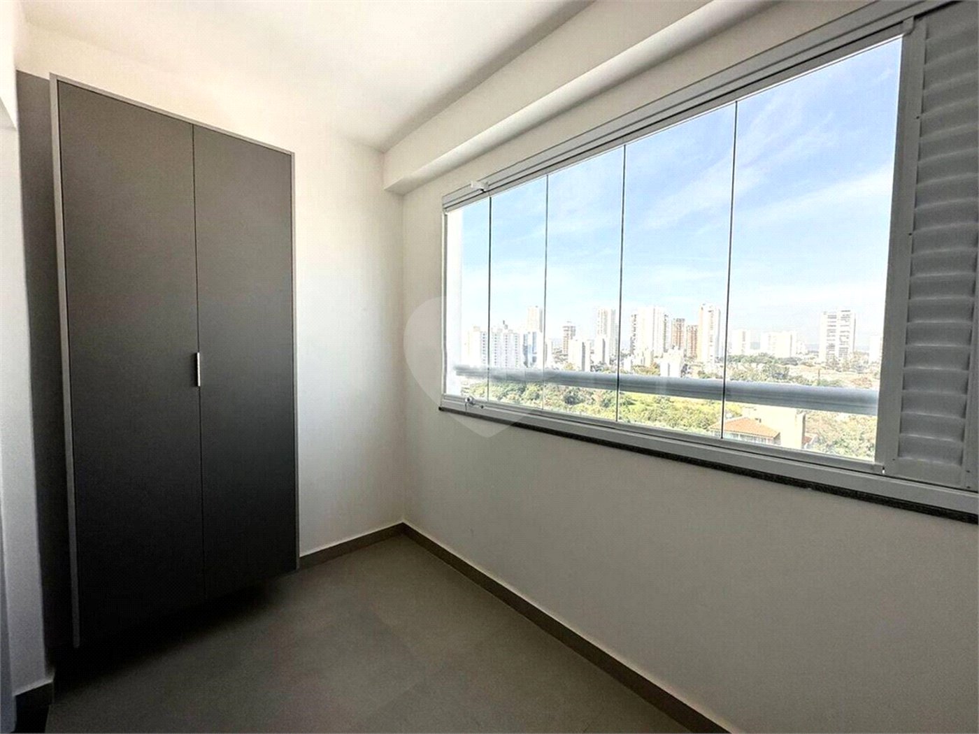 Apartamento à venda com 2 suítes em Parque Campolim, Sorocaba, SP