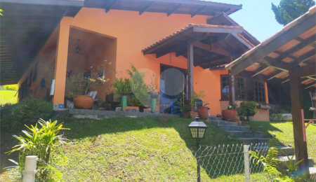 Casa à venda com 3 suítes em Alto da Serra (mailasqui), São Roque, SP