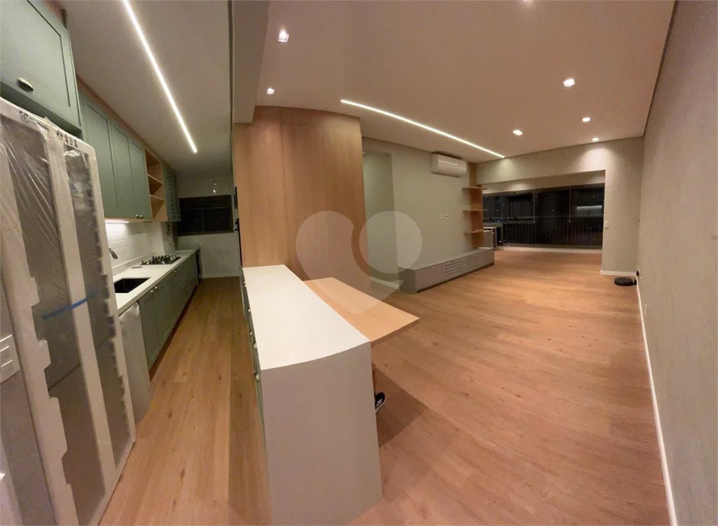 Apartamento à venda com 3 suítes em Parada Inglesa, São Paulo, SP