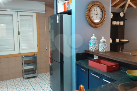 Casa à venda com 6 quartos, sendo 4 suítes, em Manguinhos, Armação dos Búzios, RJ