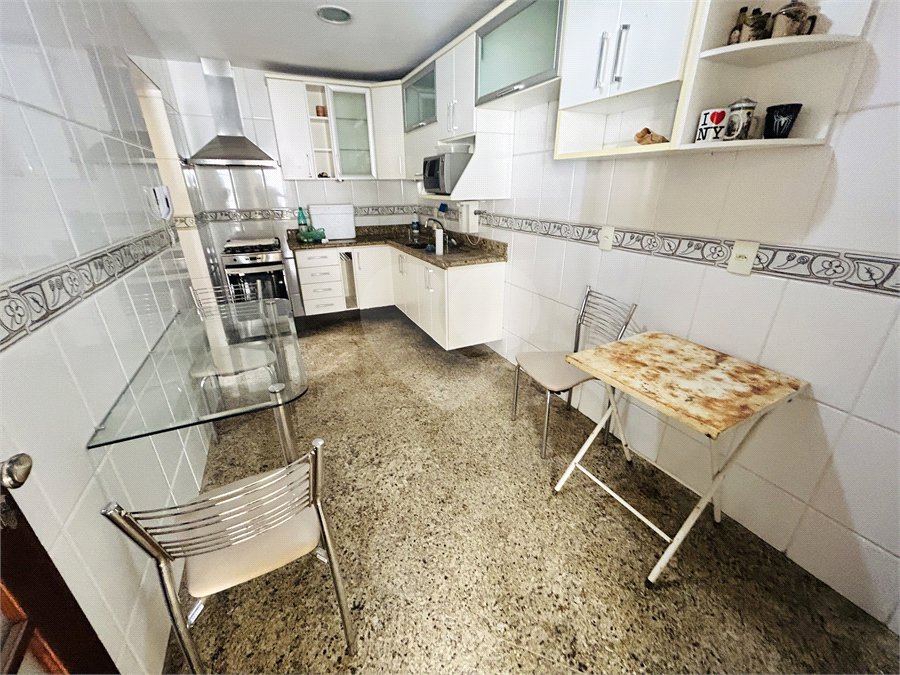 Casa de Vila à venda com 3 quartos, sendo 1 suíte, em Maracanã, Rio de Janeiro, RJ