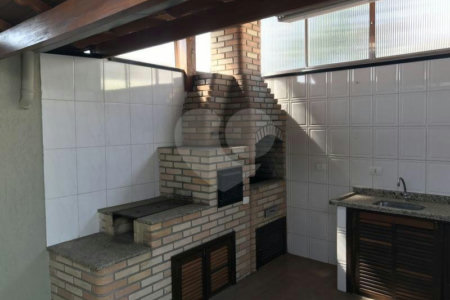 Sobrado à venda com 5 quartos, sendo 4 suítes, em Jardim Franca, São Paulo, SP
