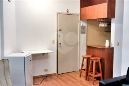 APARTAMENTO MOBILIADO, 1 DORMITORIO, FACIL fACESSO, 1 VAGA, LOCALIZAÇÃO EM MOEMA ÍNDIOS!!