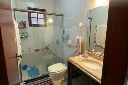 Casa em condomínio à venda com 4 quartos, sendo 1 suíte, em Baleia, São Pedro da Aldeia, RJ