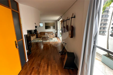 Cobertura à venda ou para alugar com 4 quartos, sendo 2 suítes, em Perdizes, São Paulo, SP