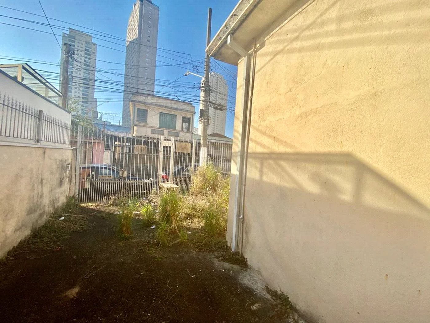 Sobrado à venda com 2 quartos em Vila Romana, São Paulo, SP