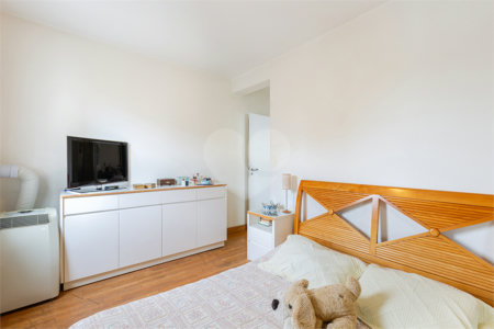 Apartamento à venda com 3 quartos, sendo 2 suítes, em Alto da Lapa, São Paulo, SP