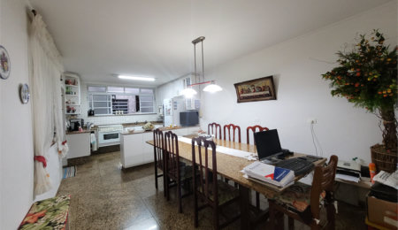 Sobrado à venda com 5 quartos, sendo 2 suítes, em Jardim Vera Cruz, São Paulo, SP