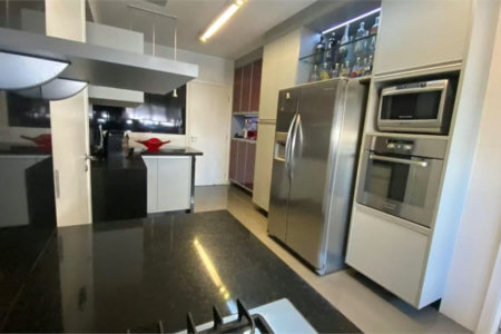 Apartamento à venda com 3 suítes em Vila Romana, São Paulo, SP