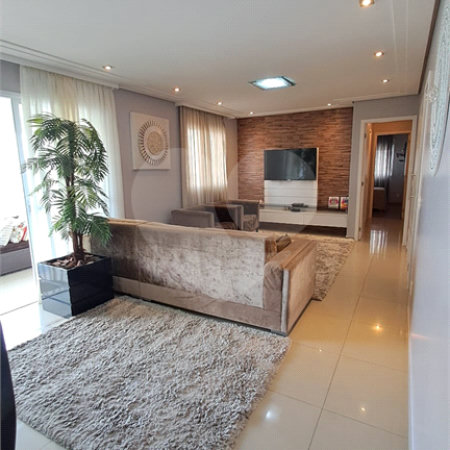 Apartamento à venda com 3 quartos, sendo 1 suíte,  no Centro, São Bernardo do Campo, SP