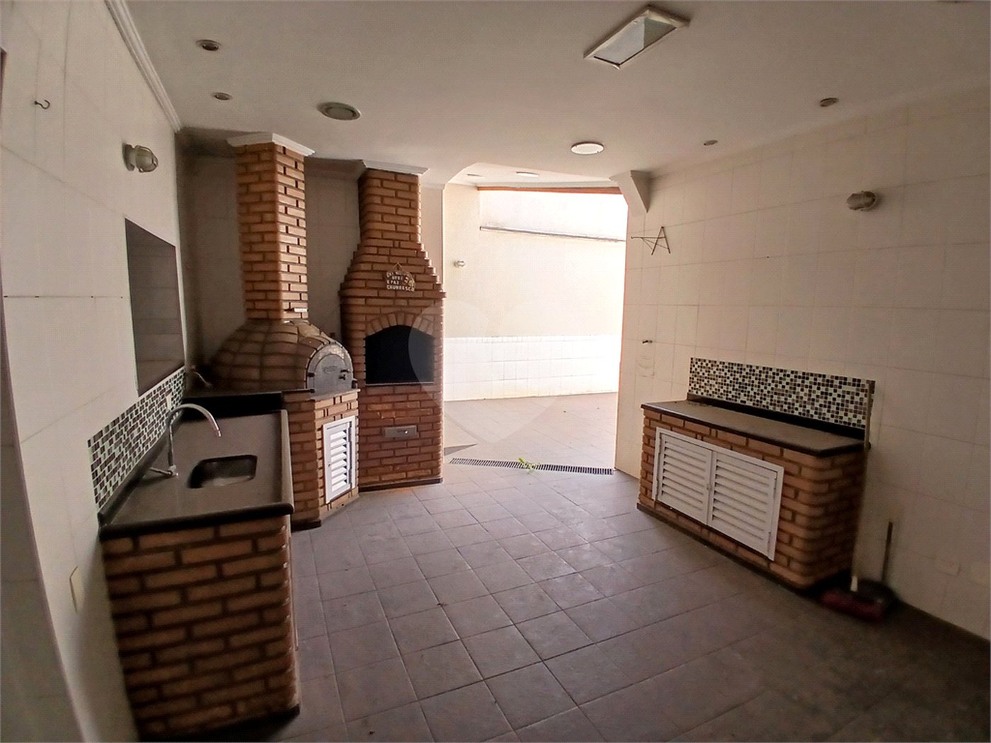 Sobrado à venda com 3 quartos, sendo 1 suíte, em Jardim São Paulo(zona Norte), São Paulo, SP