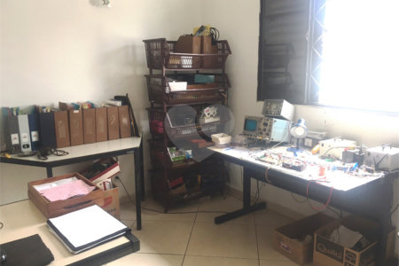 Casa Térrea à venda com 4 quartos, sendo 1 suíte,  em Vila Mazzei, São Paulo, SP