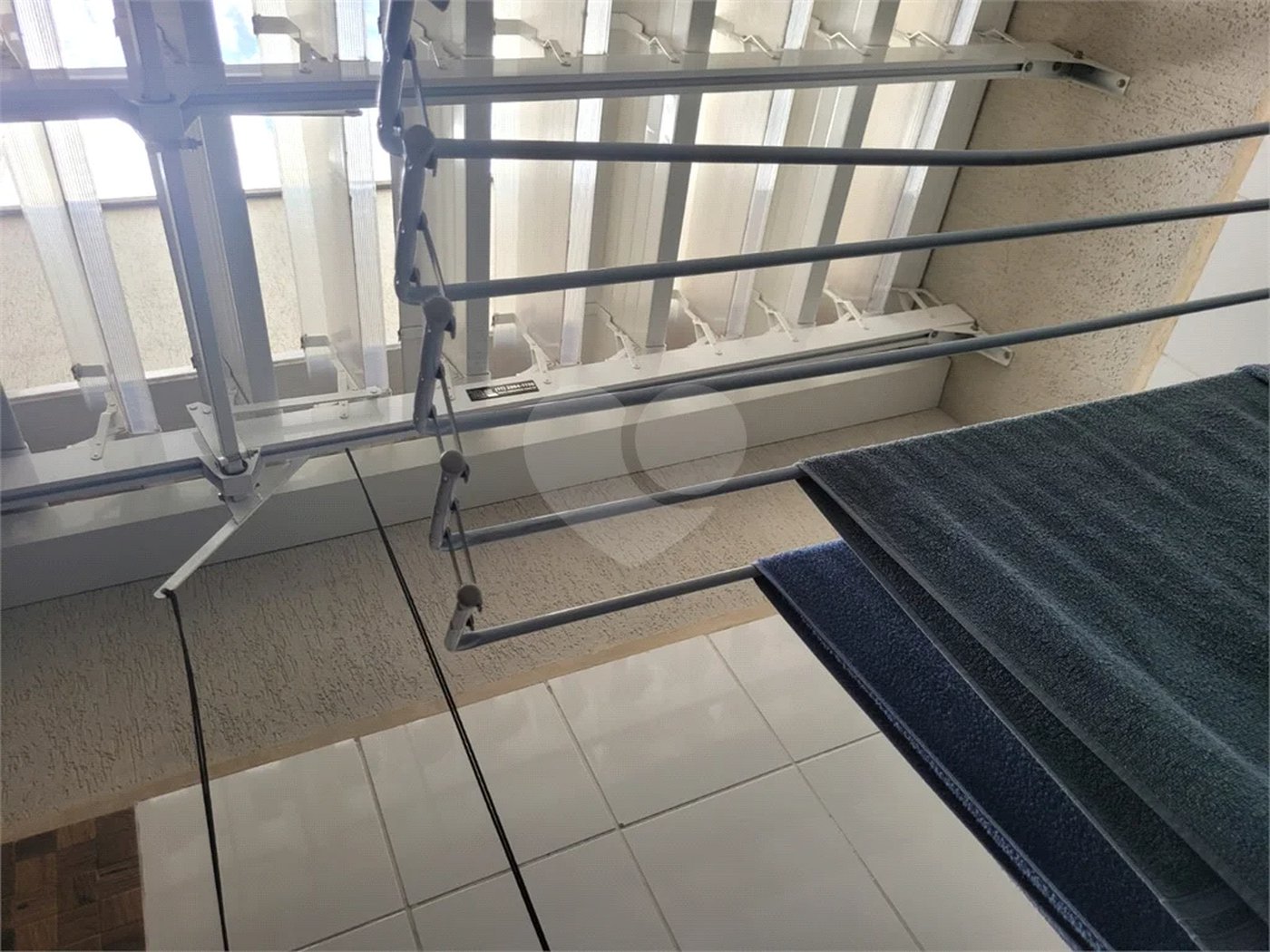 Casa à venda com 3 quartos, sendo 1 suíte, no condomínio Residencial Isabel, São Paulo - SP