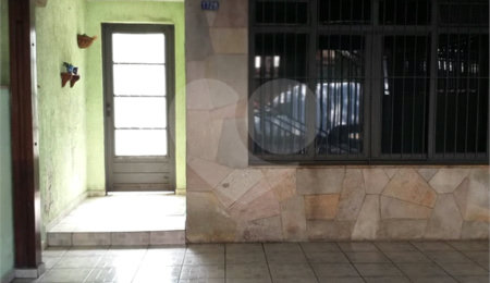 Sobrado à venda com 3 quartos, sendo 1 suíte,  em Vila Mazzei, São Paulo, SP
