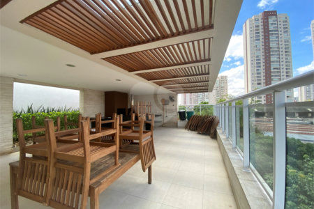 Apartamento à venda com 3 suítes em Barra Funda, São Paulo, SP