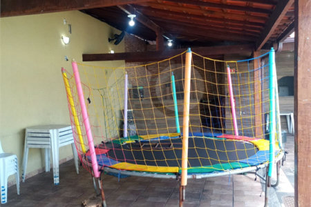 Casa à venda com 3 quartos, sendo 1 suíte, em Campo Grande, Rio de Janeiro, RJ