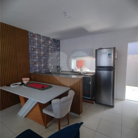 Casa à venda com 2 suítes no condomínio Residencial Camila., Rio de Janeiro - RJ
