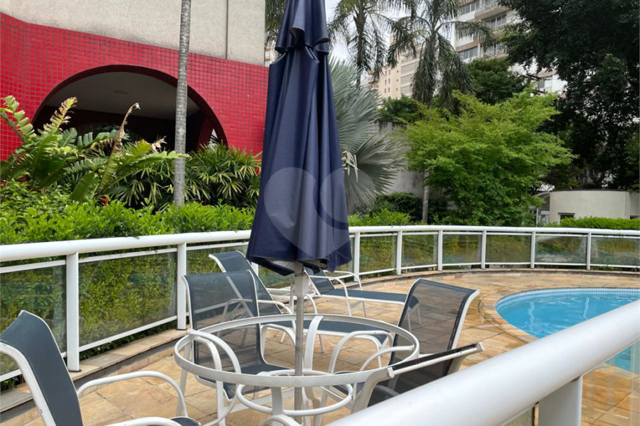 Apartamento à venda com 3 suítes em Campo Belo, São Paulo, SP