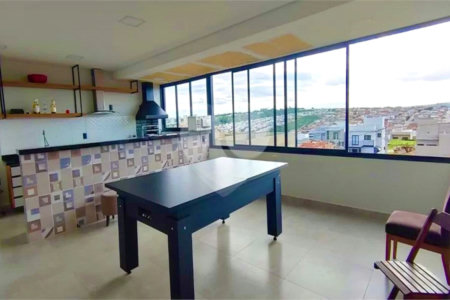Casa à venda com 4 quartos, sendo 2 suítes, no condomínio Horto Florestal Villagio, Sorocaba - SP