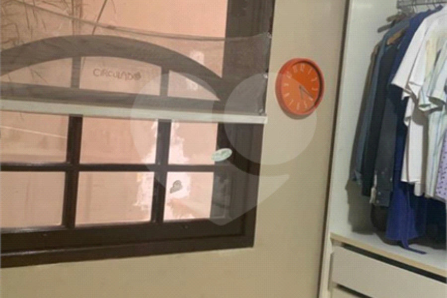 Sobrado à venda com 4 quartos, sendo 1 suíte, em Tremembé, São Paulo, SP