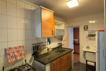 Apartamento à venda com 3 quartos, sendo 1 suíte,  em Jardim Paulista, São Paulo, SP