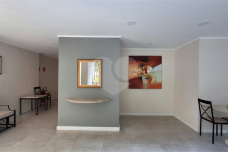 Apartamento à venda com 3 quartos, sendo 1 suíte,  em Indianópolis, São Paulo, SP