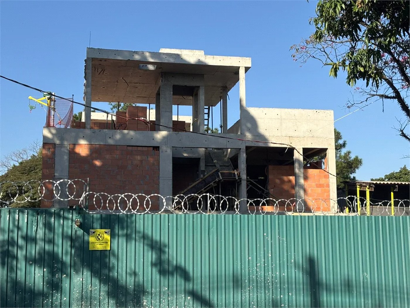Casa à venda com 4 suítes no condomínio Casa Jardim Paineiras, São Paulo - SP