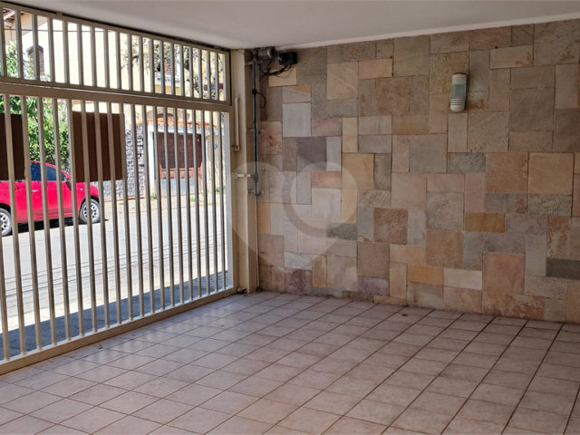 Casa à venda ou para alugar com 3 quartos, sendo 1 suíte,  no condomínio Maison, São Paulo - SP
