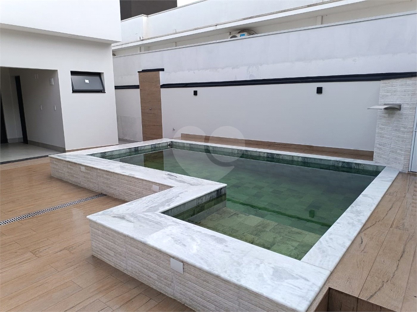 Casa à venda com 3 suítes no condomínio Lagos D Icaraí, Salto - SP